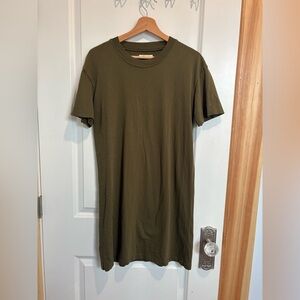 Madewell Olive Green T-Shirt Dress 100% Cotton Size
Small